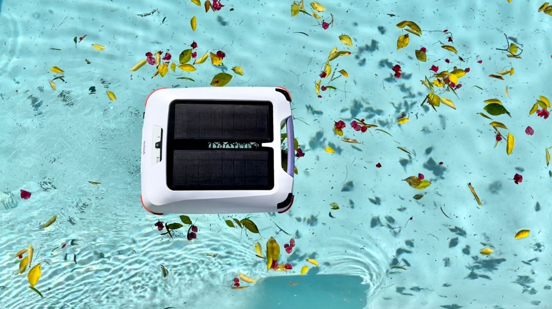 Ariel Solar Pool Cleaner Leaves a Clean Trail