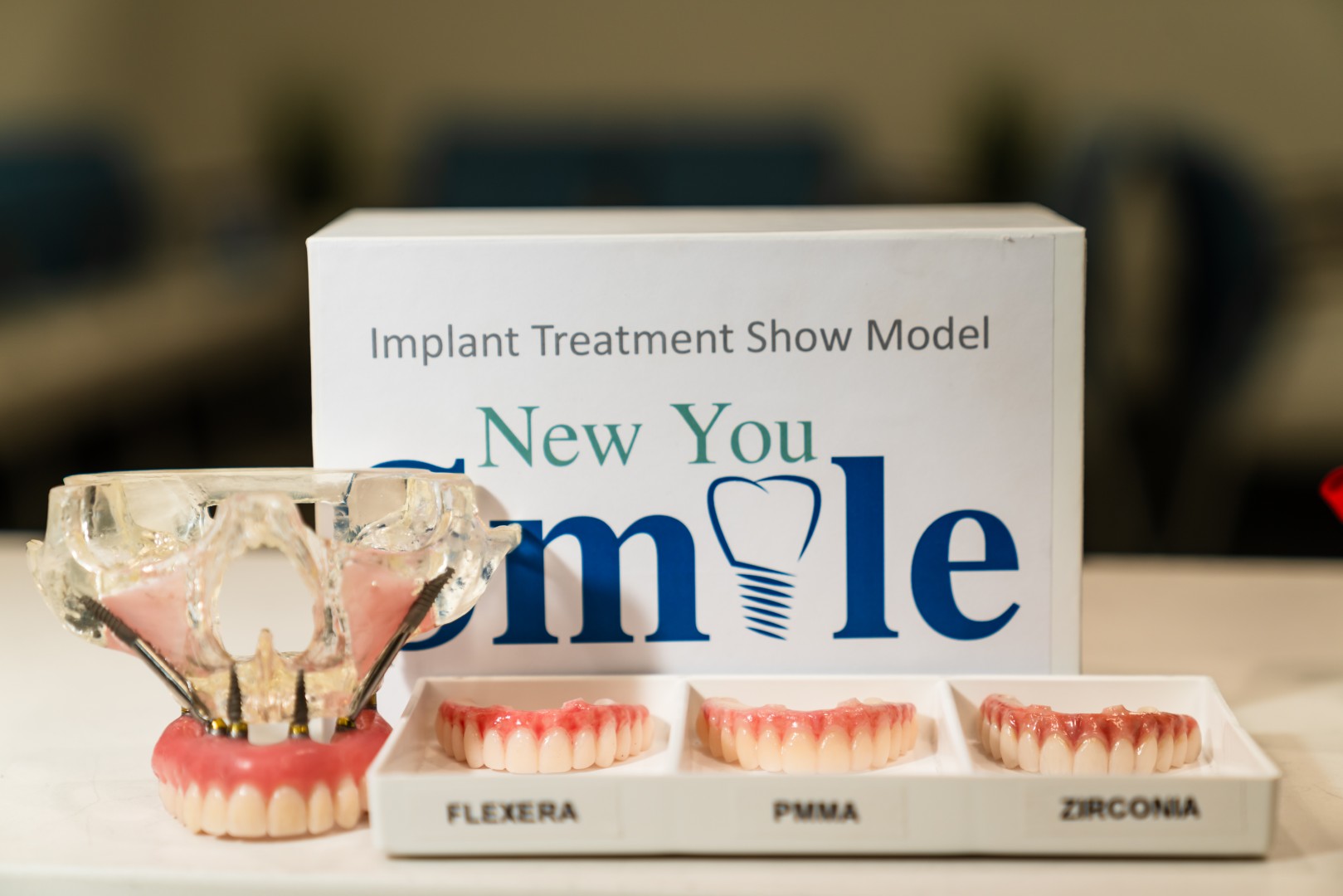 Full Mouth Implant Models At NYS