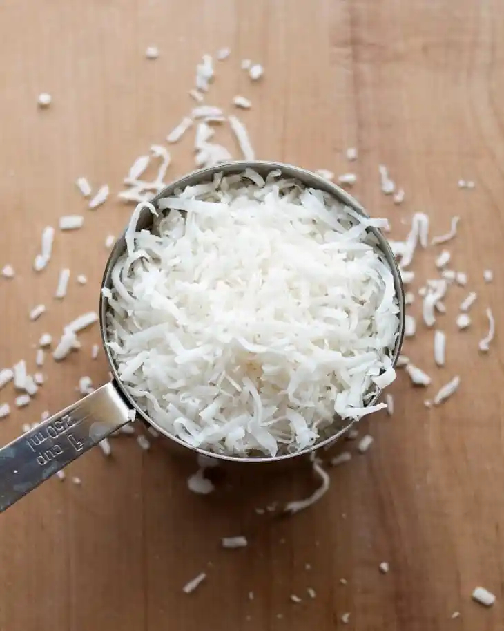 organic shredded cocunt